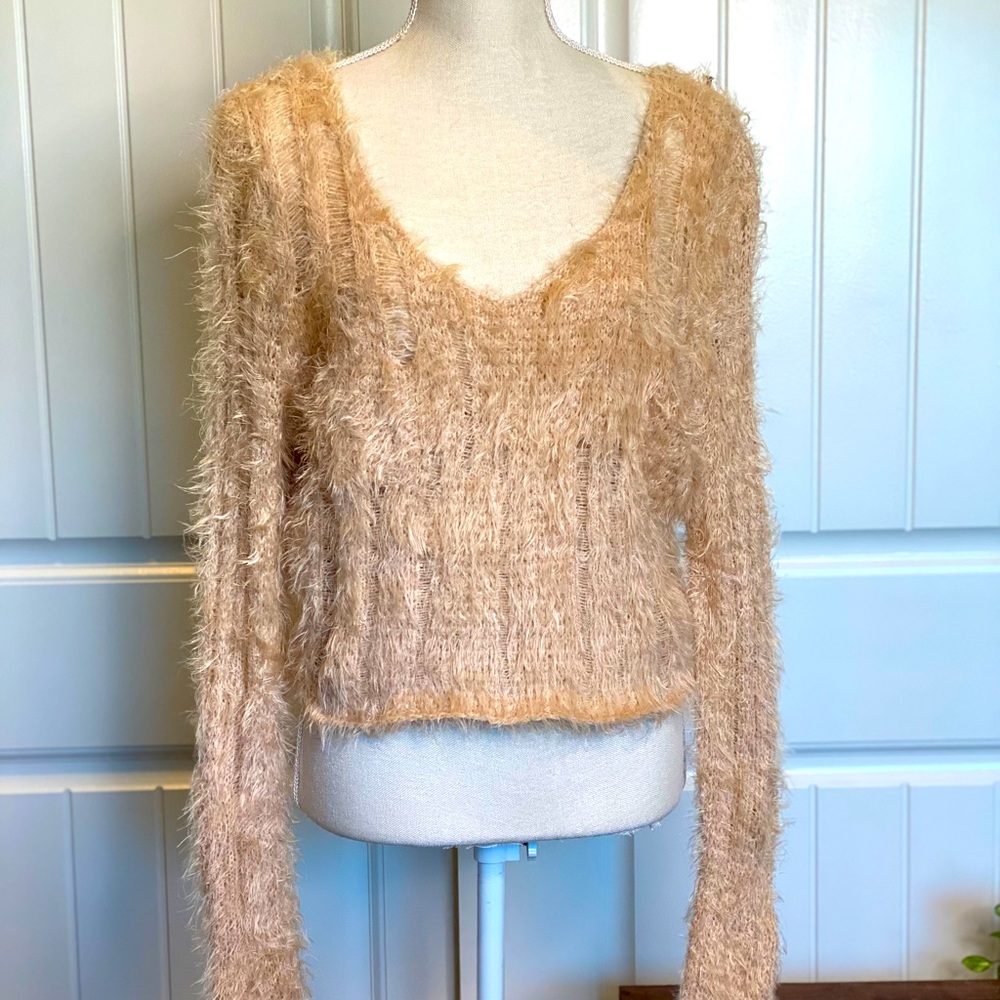 Like New!  Super Soft Eyelash Knitted Sweater